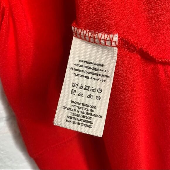 Free People Just a Twist red plunge top medium - Picture 4 of 6